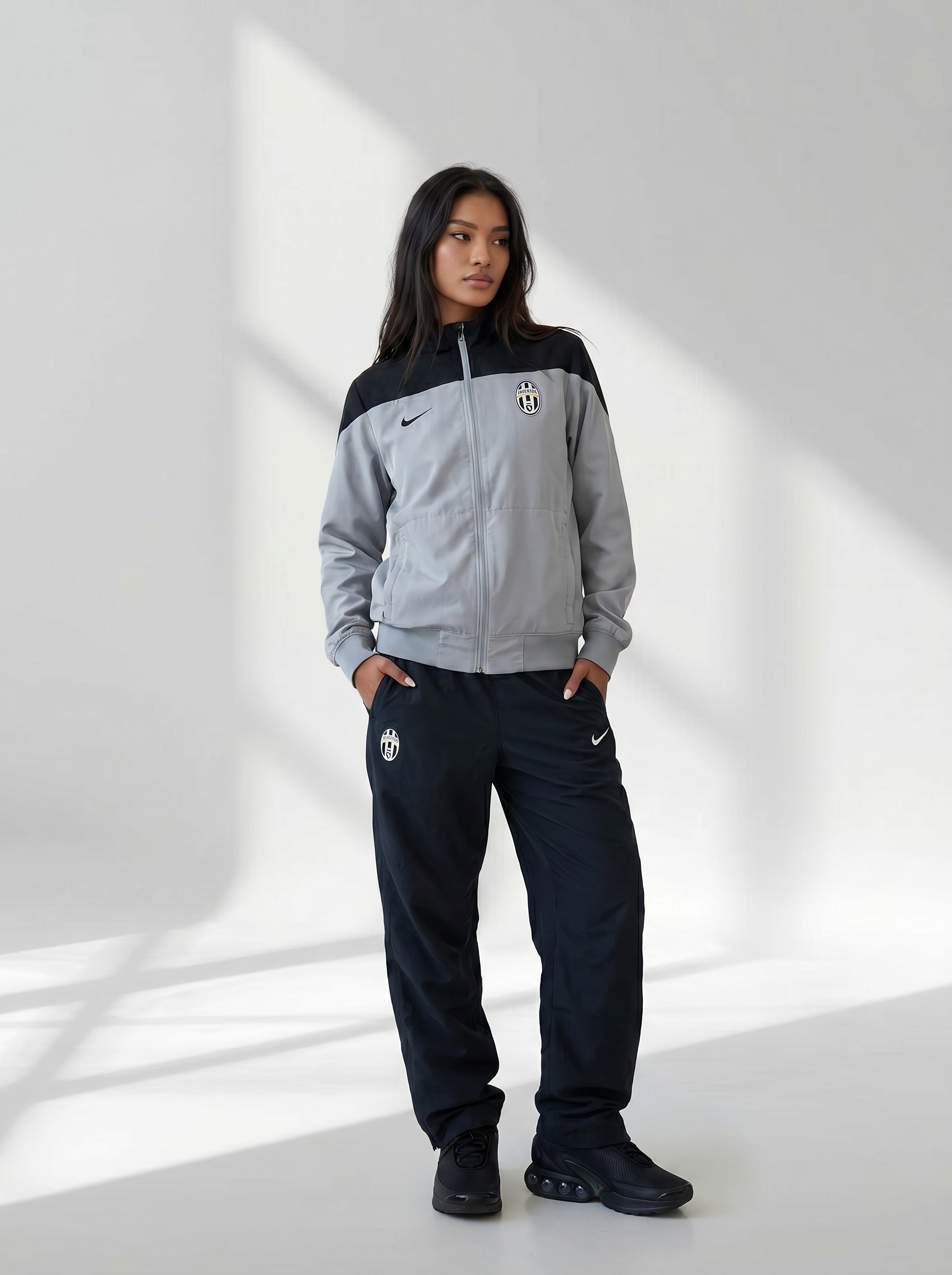 Nike Juventus Tracksuit -M-